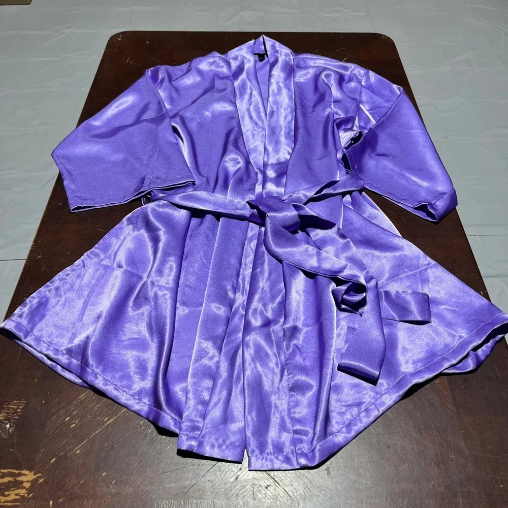 iCollection Purple Satin Kimono Robe Plus Size 1X/2X Short Tie Waist 7893X Mens